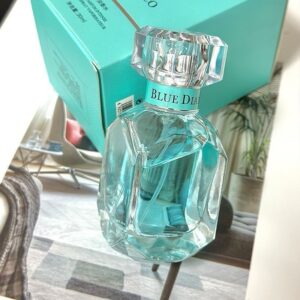 perfume-retail-wholesale-nehu-store